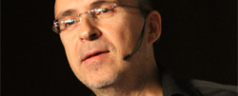 Ponente: Alfonso Alcantara (@yoriento)